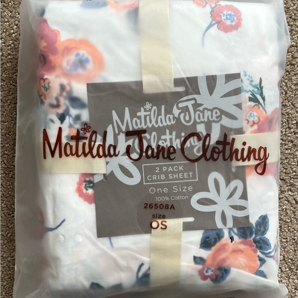 ❤️PRICE DROP❤️ Matilda Jane Floral Crib Sheet Set - White and Pink